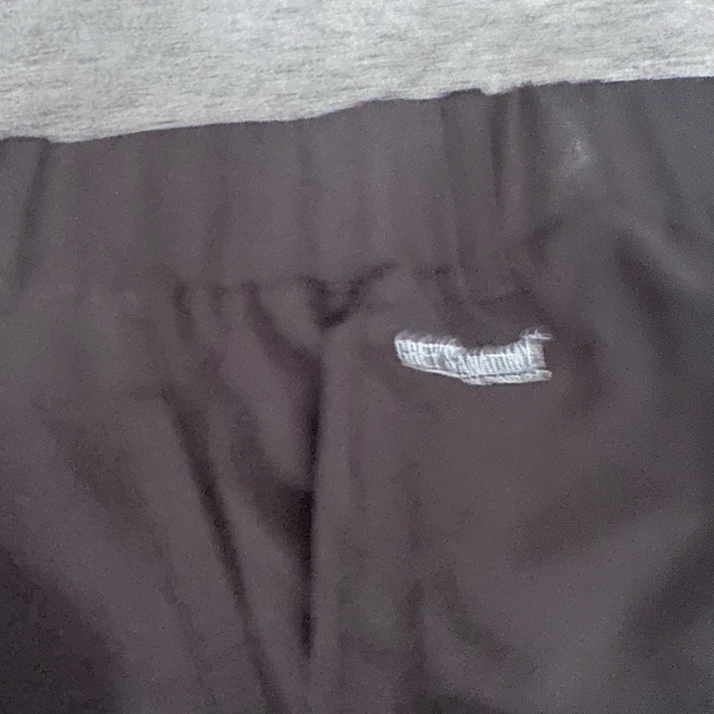 Nursing pants in size xl